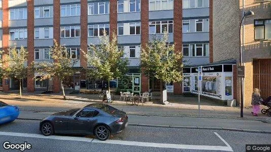Lejligheder til salg i Charlottenlund - Foto fra Google Street View