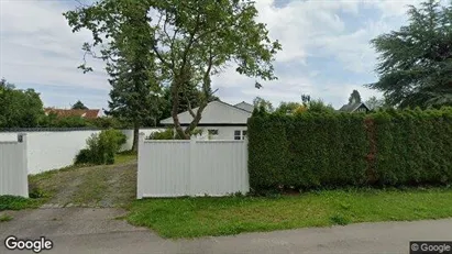 Lejligheder til salg i Humlebæk - Foto fra Google Street View