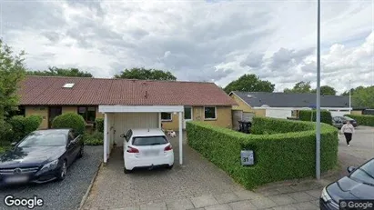 Lejligheder til salg i Herning - Foto fra Google Street View Lejligheder til salg i Herning - Foto fra Google Street View