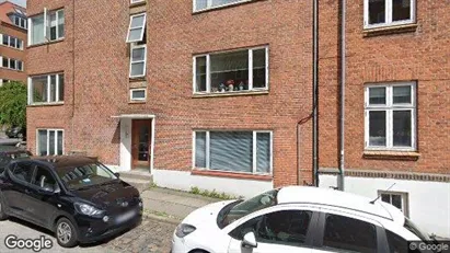 Lejligheder til salg i Århus N - Foto fra Google Street View Lejligheder til salg i Århus N - Foto fra Google Street View