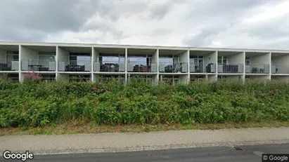 Lejligheder til salg i Glesborg - Foto fra Google Street View Lejligheder til salg i Glesborg - Foto fra Google Street View