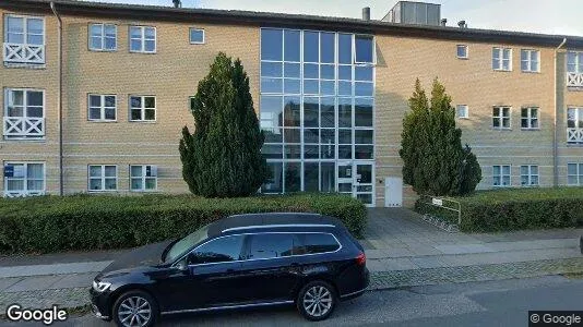 Lejligheder til salg i Charlottenlund - Foto fra Google Street View