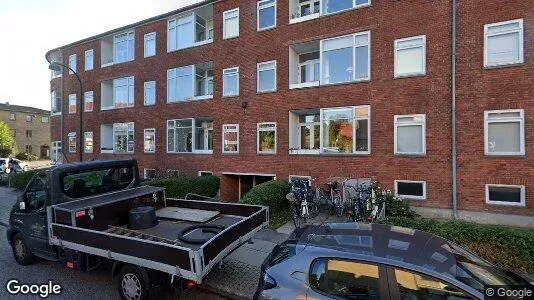 Lejligheder til salg i Charlottenlund - Foto fra Google Street View