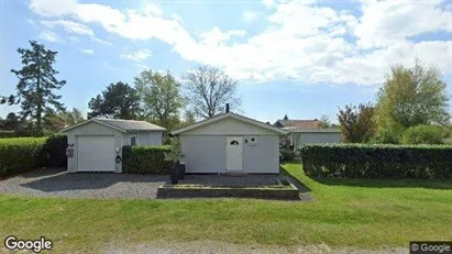 Lejligheder til salg i Karrebæksminde - Foto fra Google Street View