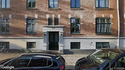 Lejligheder til salg i Charlottenlund - Foto fra Google Street View
