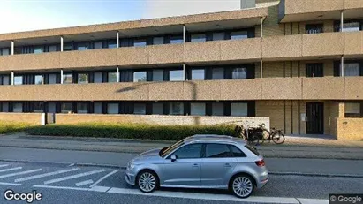 Lejligheder til salg i Charlottenlund - Foto fra Google Street View