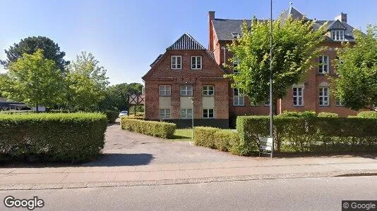 Lejligheder til salg i Vedbæk - Foto fra Google Street View