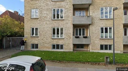 Lejligheder til salg i Brønshøj - Foto fra Google Street View