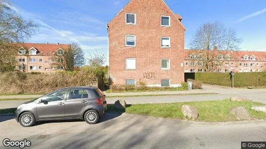 Lejligheder til salg i Brønshøj - Foto fra Google Street View